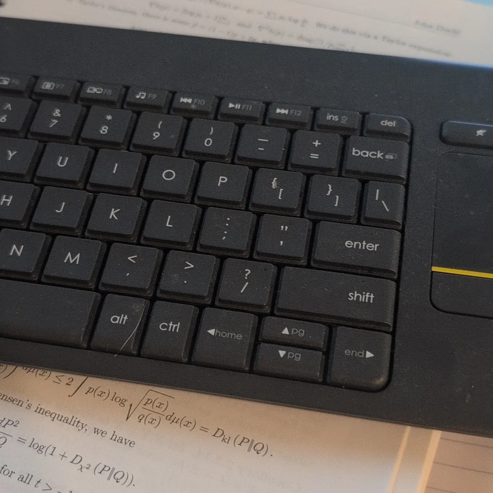Logitech Wireless Gaming Keyboard